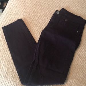 Kut from the Kloth brand eggplant color Jeans